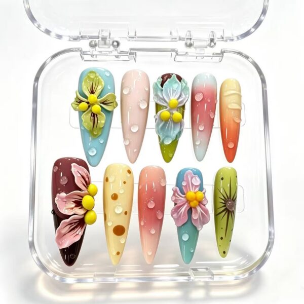 1034 Rainy Floral Nails
